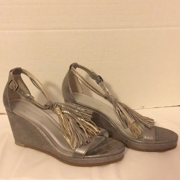 Bernardo Shoes Bernardo Stacked Sandals Poshmark